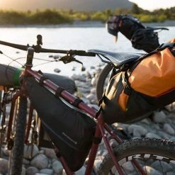 PARTS / ACCESSORIES Blackburn Outpost Frame Bike Bag Black 9 PARTS / ACCESSORIES Blackburn Outpost Frame Bike Bag Black