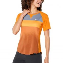 Dakine Xena Bike Jersey Womens CLOTHING